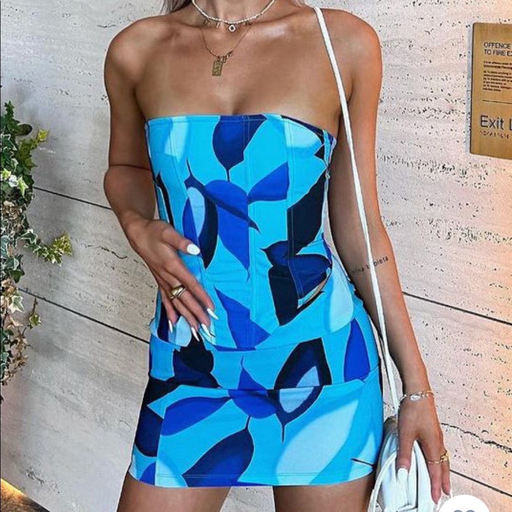 NWT: White Fox Blue Corset Top and Skirt Set